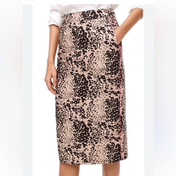 J Crew Linen Leopard Print Pencil Skirt With Pink Trim - Picture 1 of 7